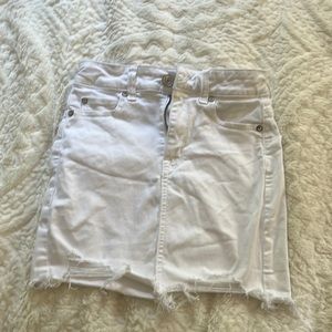American Eagle white, jean skirt